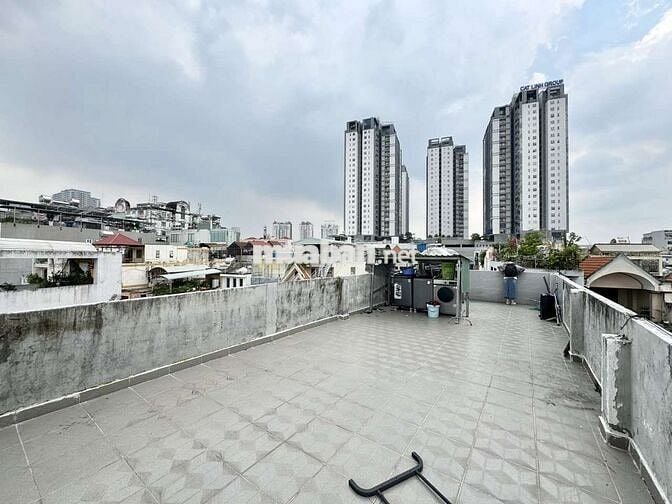 Duplex Full Nội Thất Ngay Cầu Vượt 3/2