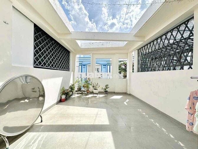 ✨ Cho Thuê Phòng Mới 100% – Rộng 25m² – Hẻm Oto Phan Xích Long 🏠