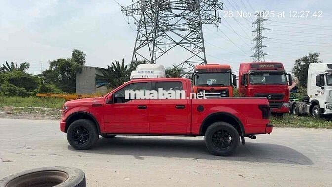 Ford F-150 Platinum sx2015 odo 65.000 miles.