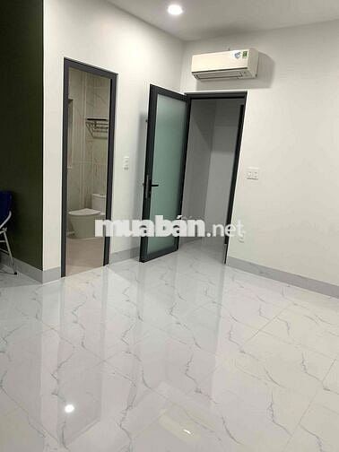 mình chỉ cho nữ thuê ưu tiên các bạn sinh viên , nhân viên vp