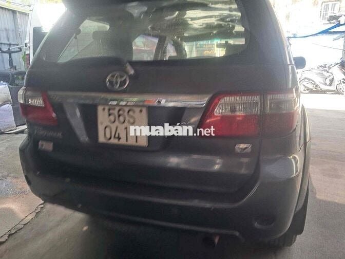 Toyota Fortuner 2010 2.5G - 150000 km