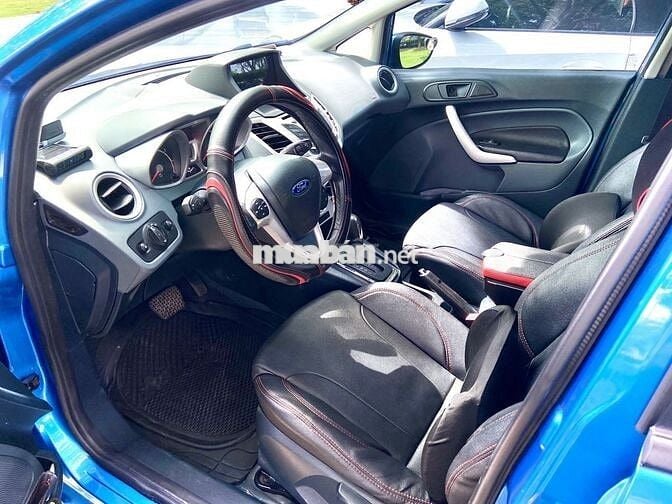 Ford Fiesta 2011 xe chính chủ bán