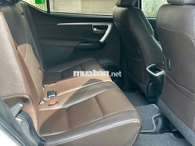 TOYOTA FORTUNER 2.7V  - 39000 km