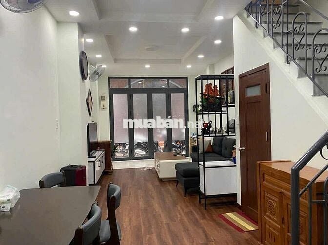 BÁN NHÀ TÂN PHƯỚC P.10 Q.10 1 TRỆT 2 LẦU 4PN (3.6M x 10M) 6,5 T TL