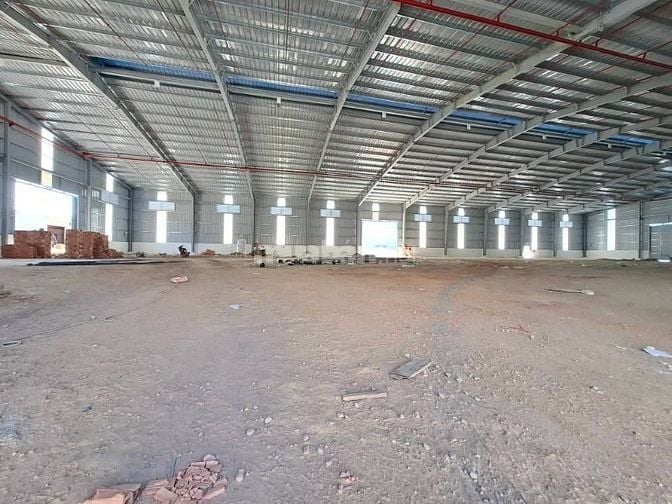 Cho thuê nhà xưởng 6.656m2, trong KCN Tân Tạo, Bình Tân , PCCC tự động