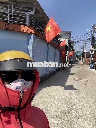 Cho thuê nhà xưởng  hẻm 99 Phạm Thị Giây xã thới Tam Thôn Hóc Môn Giá