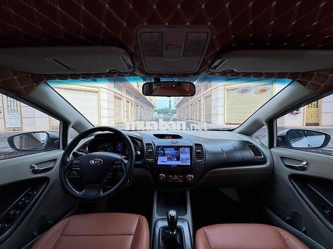 Kia K3 2015 1.6 MT - 135000 km