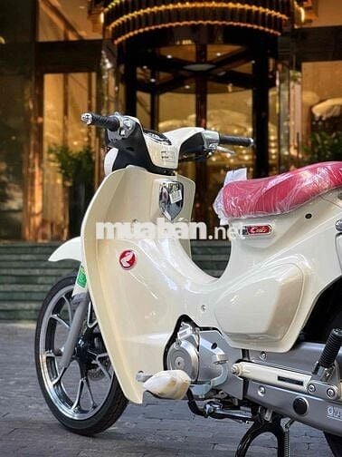 Honda Super Cub C125 2025 Trắng Mới