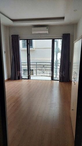 SIÊU PHẨM MẶT NGÕ CẦU GIẤY KINH DOANH NHÀ ĐẸP Ở NGAY - 40M RA Ô TÔ 