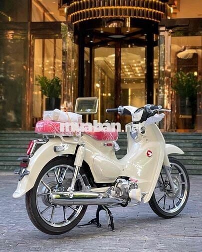 Honda Super Cub C125 2025 Trắng Mới