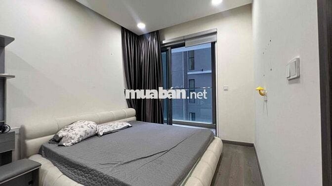 Cho thuê gấp Diamond Centery 2PN-2WC-2Bancol (86m2)hướng mát, nhà mới