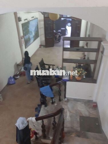 Nhà liền kề ngõ 34 phố Vũ Phạm Hàm - Dt 80m2 x 4,5 tầng, mặt tiền 5m