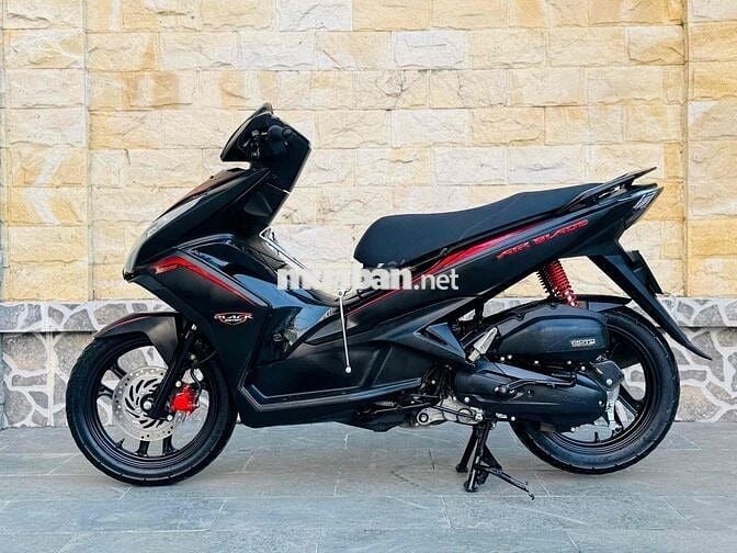 Airblade 125fi đen nhám cuối 2015 sơn máy zin 100%