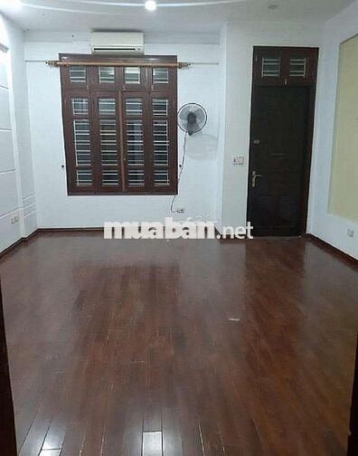 Nhà liền kề ngõ 34 phố Vũ Phạm Hàm - Dt 80m2 x 4,5 tầng, mặt tiền 5m