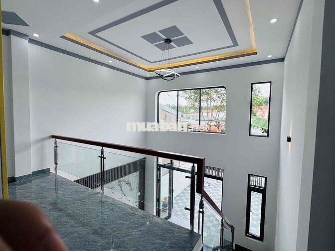 bán nhà gần cổng mp1. nhà đẹp giá rẻ.