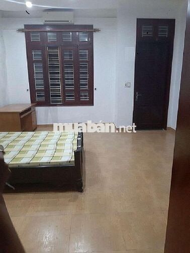 Nhà liền kề ngõ 34 phố Vũ Phạm Hàm - Dt 80m2 x 4,5 tầng, mặt tiền 5m