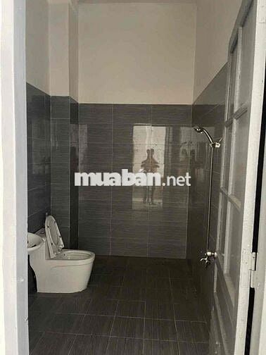 Chủ gởi cho thuê nhà Ba Điểm  Dt 8x 18 m-1trệt -1 lầu -2 phong ngủ kin