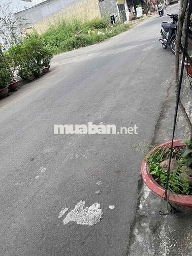 Chủ gởi cho thuê nhà Ba Điểm  Dt 8x 18 m-1trệt -1 lầu -2 phong ngủ kin