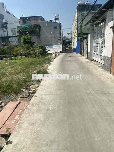 Cho thuê nhà xưởng  hẻm 99 Phạm Thị Giây xã thới Tam Thôn Hóc Môn Giá