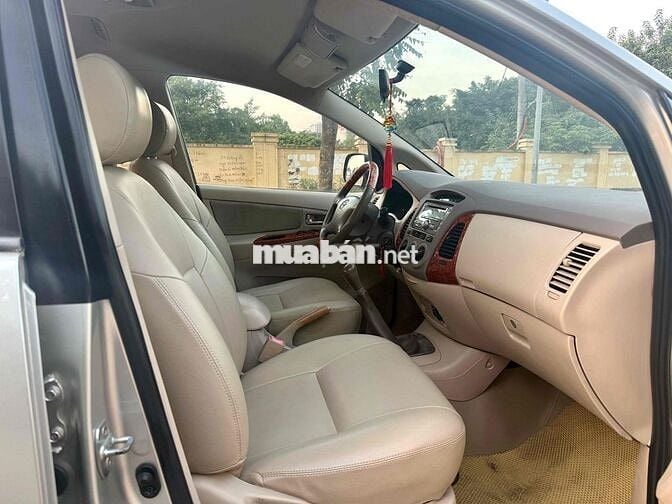 Toyota Innova 2.0G MT 2008 - 128000 km