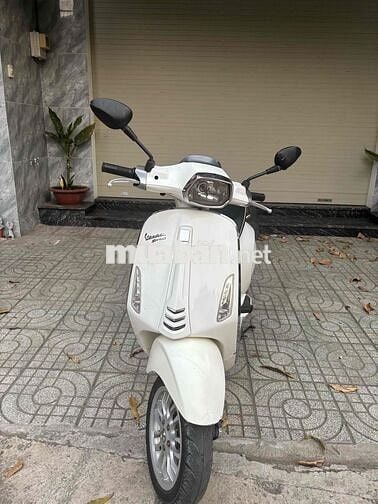 Piaggio Vespa Sprint 125 Trắng