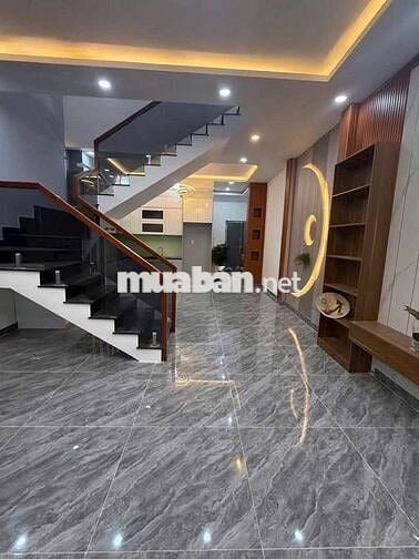 Chính Chủ Cần Bán Nhà Như Hình Sổ Riêng Thổ Cư Ngay Cây Xăng Tân Phong