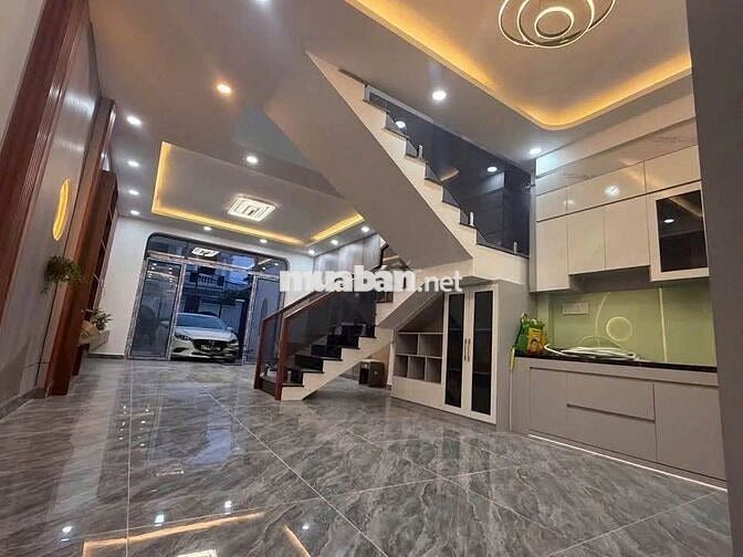 Chính Chủ Cần Bán Nhà Như Hình Sổ Riêng Thổ Cư Ngay Cây Xăng Tân Phong