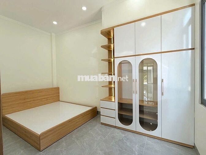 Chính Chủ Cần Bán Nhà Như Hình Sổ Riêng Thổ Cư Ngay Cây Xăng Tân Phong