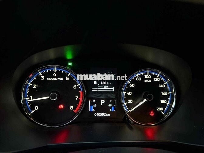 Mitsubishi Xpander 2024 chạy 40 ngàn cây