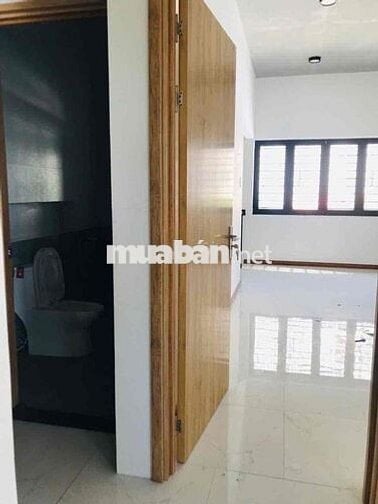 Tôi cần cho thuê nhà 2 tầng ngay 10 toà chung cư Ori Garden