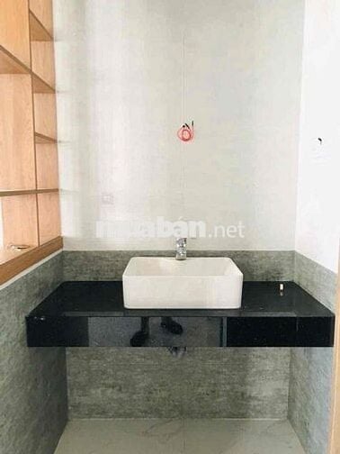 Tôi cần cho thuê nhà 2 tầng ngay 10 toà chung cư Ori Garden