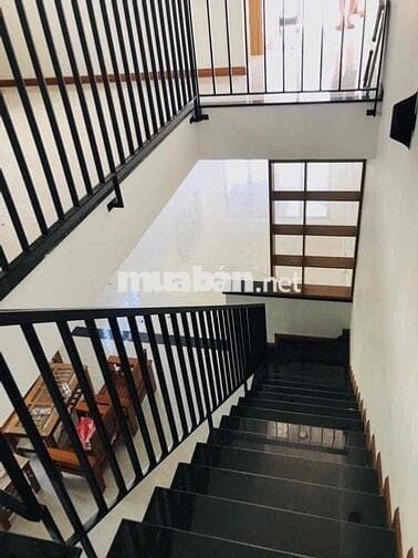 Tôi cần cho thuê nhà 2 tầng ngay 10 toà chung cư Ori Garden