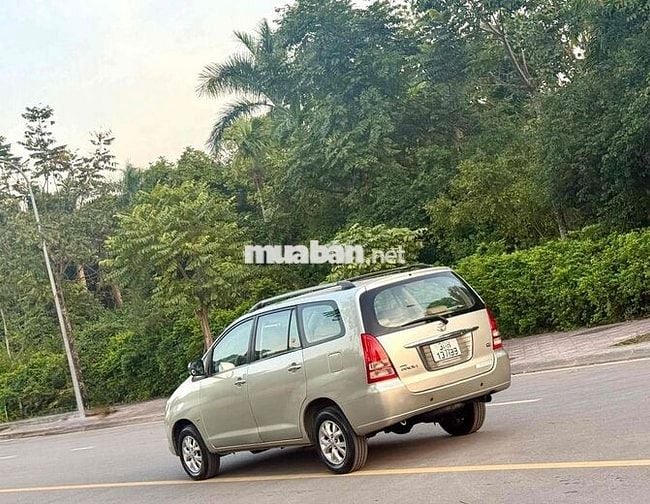 Toyota Innova 2.0G MT 2008 - 128000 km