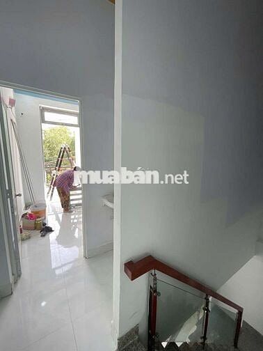 Nhà nằm ngay mặc tiền đường Nguyễn Văn Bứa DT:4m-12m giá 480tr