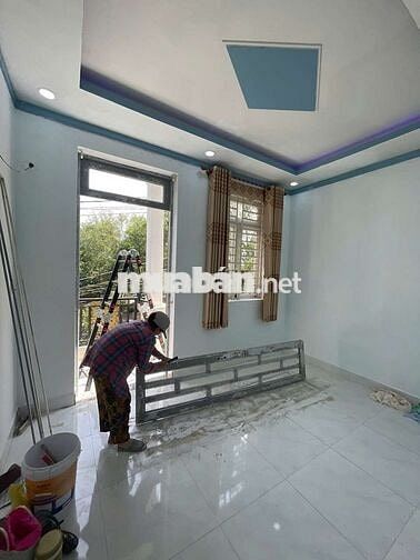 Nhà nằm ngay mặc tiền đường Nguyễn Văn Bứa DT:4m-12m giá 480tr