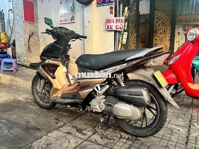 Suzuki Hayate màu Nâu vàng