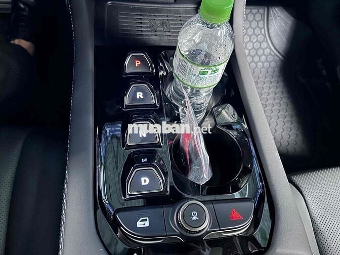 Vinfast VF8 Plus 2025 Đỏ 900 km Mua Pin CATL