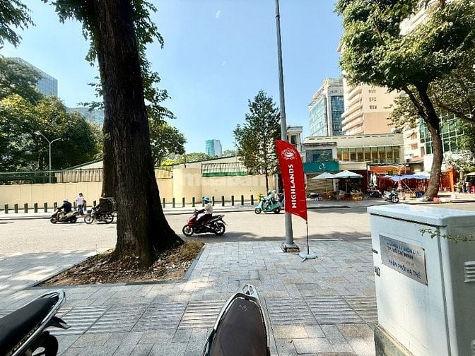 *MT Bến Nghé 33 x 39m* liền kề tổng lãnh sự Hoa Kỳ - 1.250t (giá 2025)