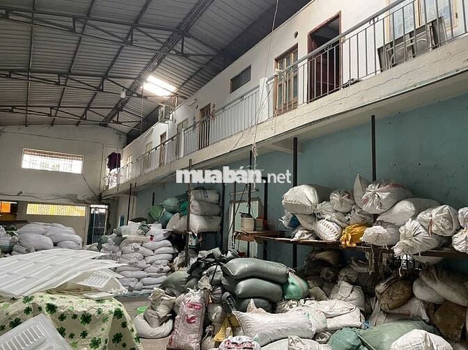 Cho thuê Xưởng, cạnh Đầm Sen - DT 450m2 - đường Tô Hiệu - Hòa Bình