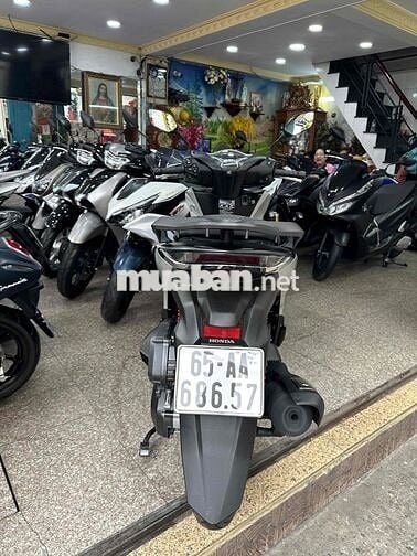 SH 160i ABS 10/2025 Xám XM 540 Km Bao Sang Tên