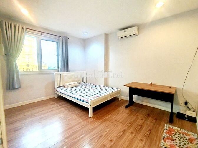 Chung cư 2PN-90m2-2WC có đủ nội thất, an ninh, không ngập nước, kẹt xe