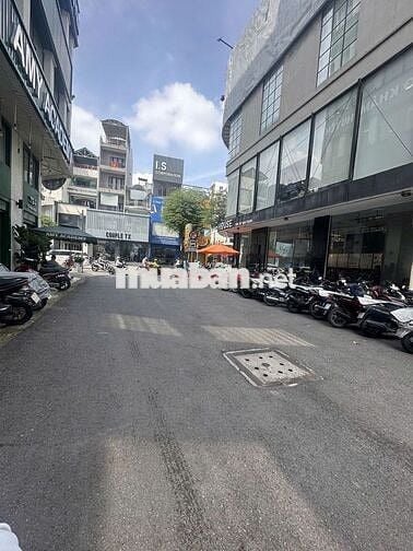 BIỆT THỰ SƯ VẠN HẠNH, ĐỐI DIỆN VẠN HẠNH MALL- Giá chỉ 40 triệu/th