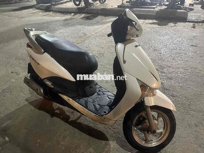 xe hon đa máy êm , như hình