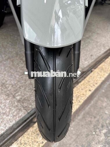 SH 160i ABS 10/2025 Xám XM 540 Km Bao Sang Tên