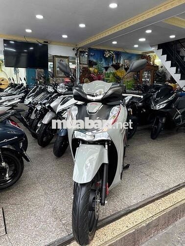 SH 160i ABS 10/2025 Xám XM 540 Km Bao Sang Tên