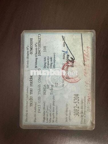 xe hon đa máy êm , như hình