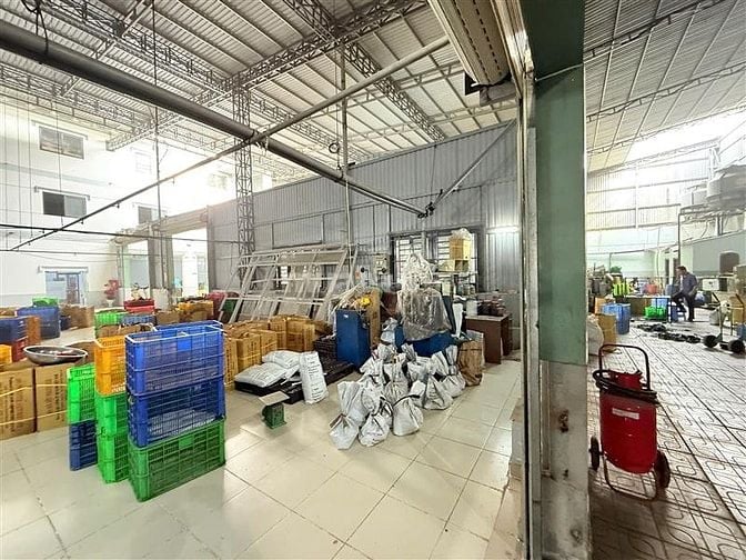 GẤP BÁN NHÀ XƯỞNG DT 980M2 NGAY GẦN NGUYỄN THỊ TÚ DÒNG TIỀN 70TR/THÁN