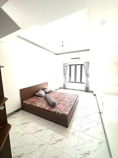 Bán nhà Ngũ Nhạc – Ô tô đỗ cửa – 36m² – 5 tầng – Chỉ 7,38 tỷ