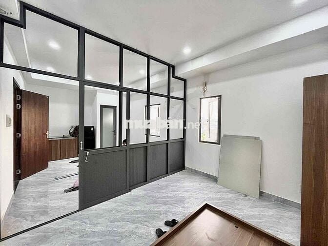 Căn Hộ Dịch Vụ 1 Phòng Ngủ Mới Xây Ngay Cuôid Nguyễ Thái Sơn