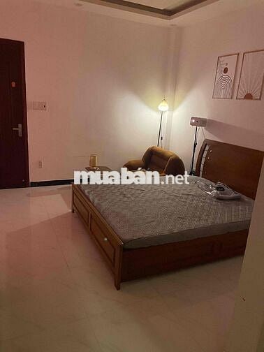 cho thuê CHDV 1 Phòng Ngủ Tách Bếp có máy chiếu 100in